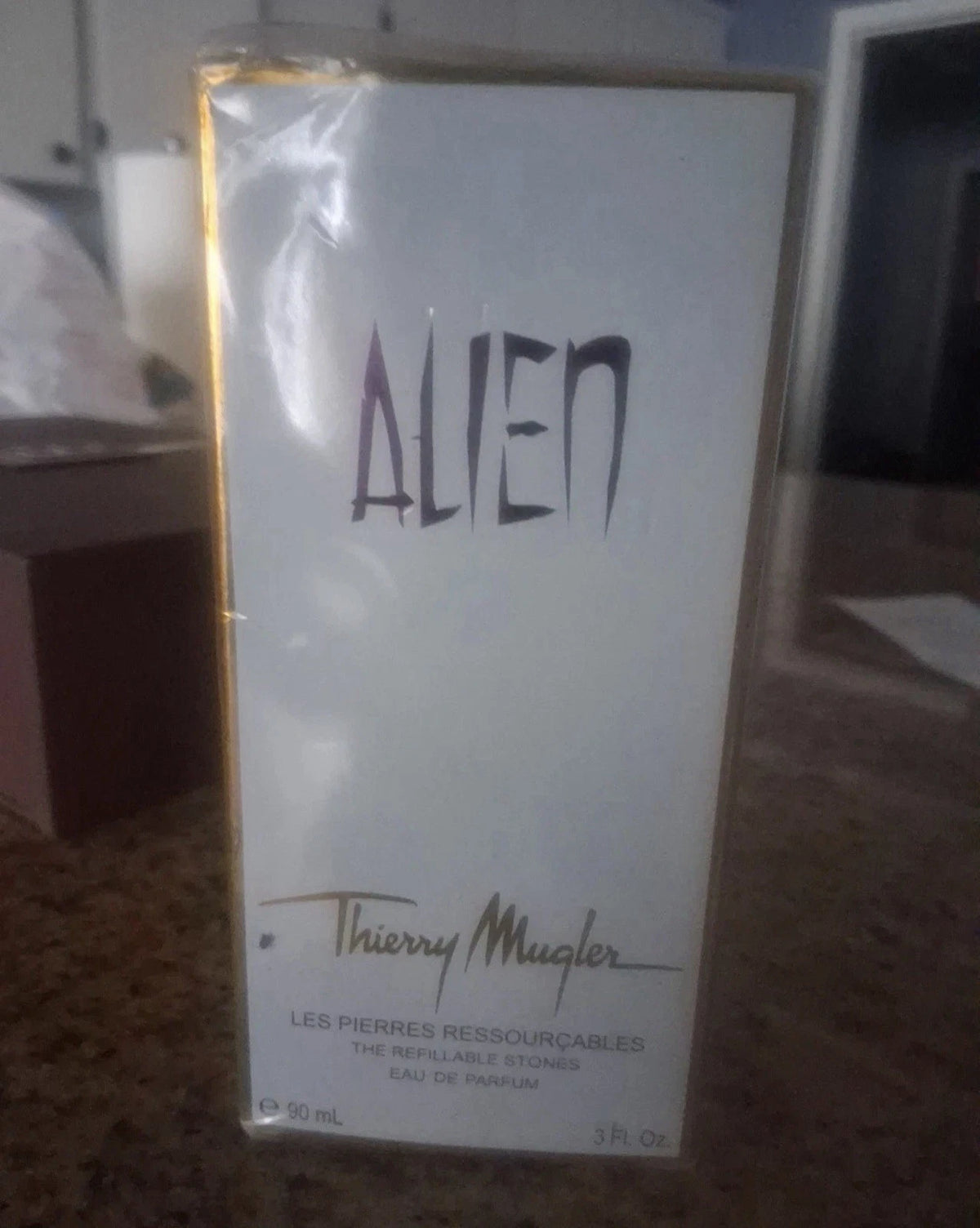 Thierry Mugler Alien Eau de Parfum Spray 90ml / 3 fl oz Refillable Fragrance for Women
